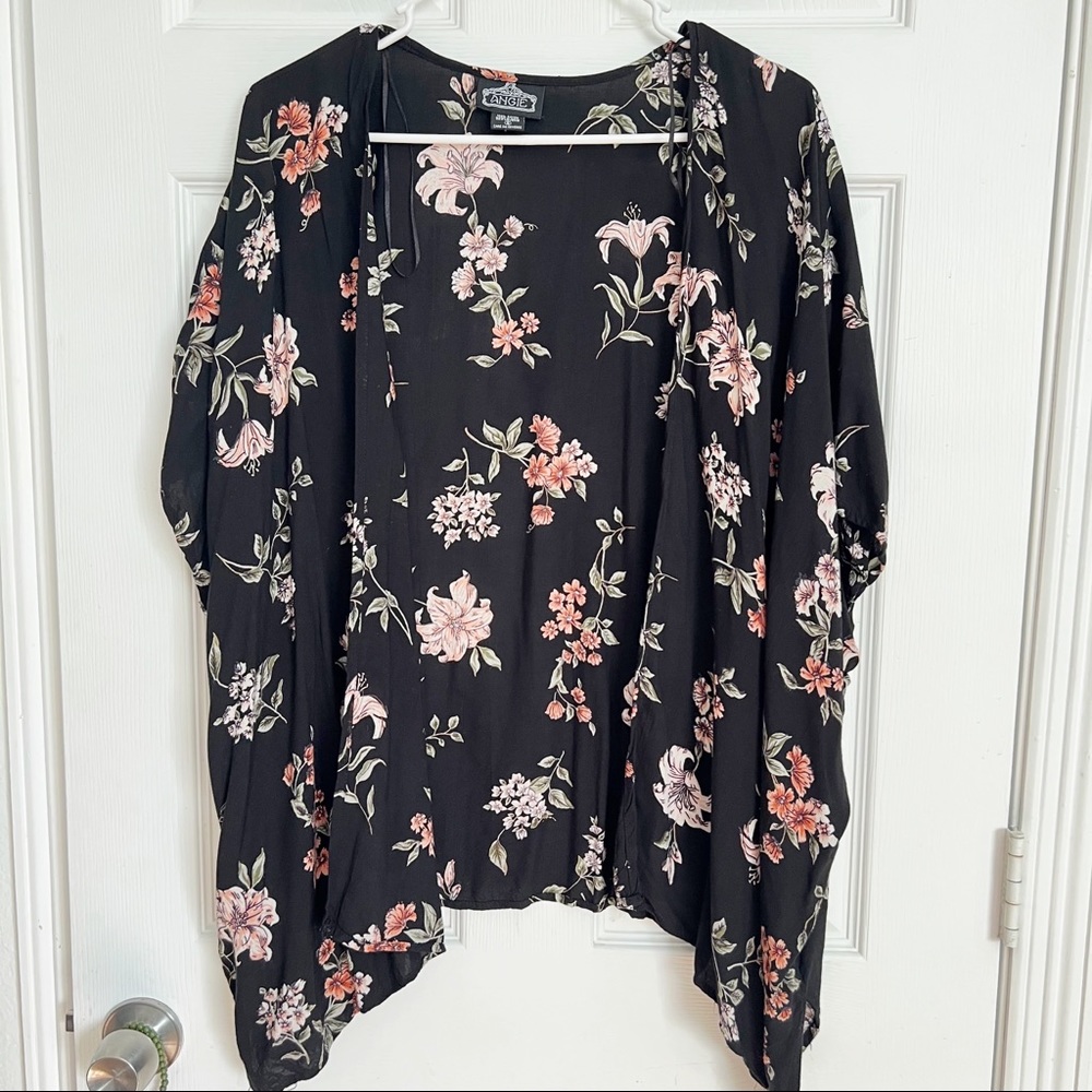 Angie | Floral Boho Style Open Front Light Kimono
